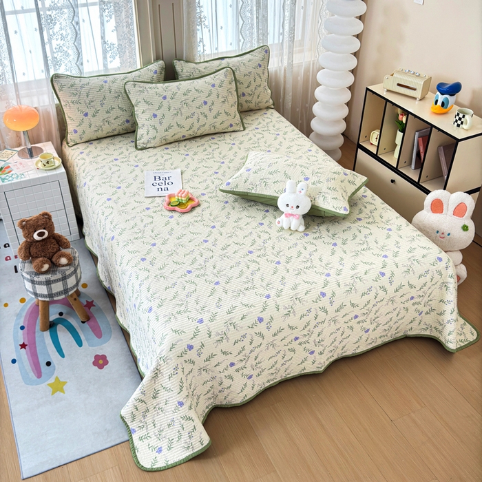 91家纺网 家纺一手货源 找家纺 橙子家居 2024新款A类木棉印花床盖三件套四季款夹层新疆棉花 春天里