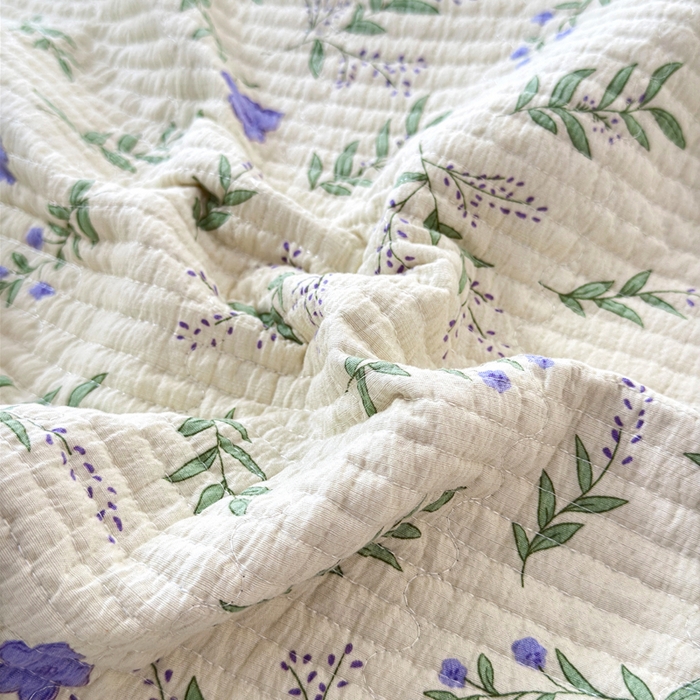 91家纺网 家纺一手货源 找家纺 橙子家居 2024新款A类木棉印花床盖三件套四季款夹层新疆棉花 春天里