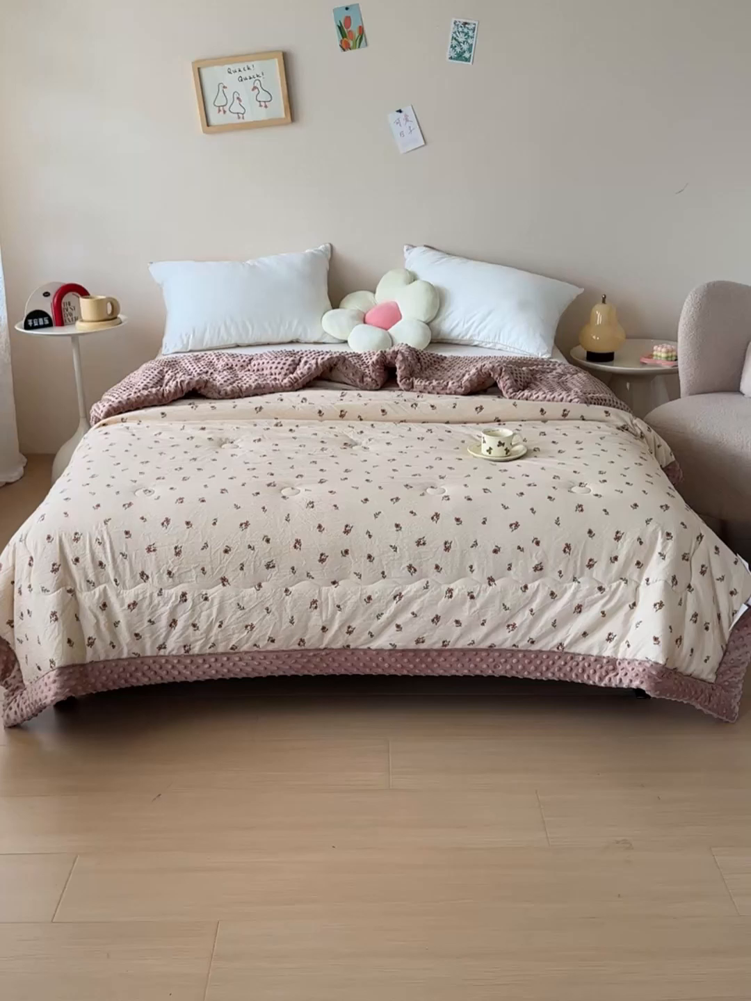 91家纺网 家纺一手货源 找家纺 橙子家居 2024新款【跑量款】A类母婴安抚豆豆被 被子被芯 豆豆被-栀子花