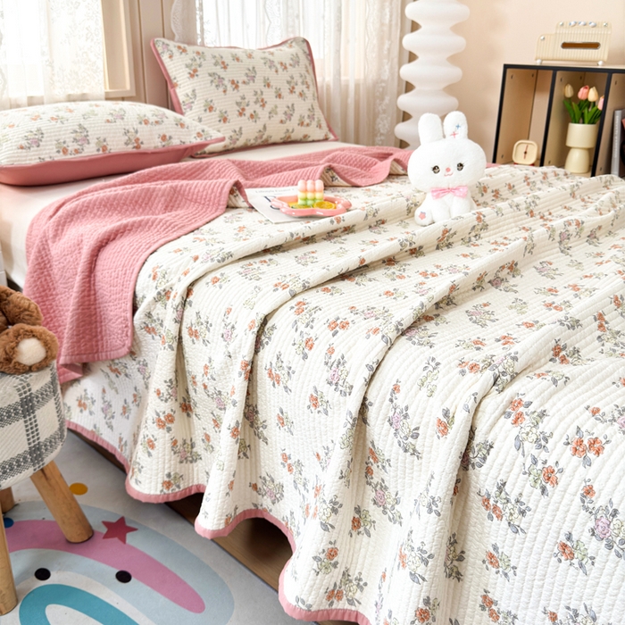 91家纺网 家纺一手货源 找家纺 橙子家居 2024新款A类木棉印花床盖三件套四季款夹层新疆棉花 繁花似锦