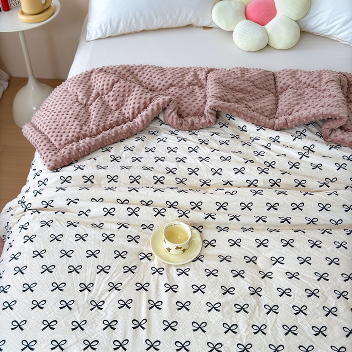 91家纺网 家纺一手货源 找家纺 橙子家居 2024新款【跑量款】A类母婴安抚豆豆被 被子被芯 豆豆被-蝴蝶结