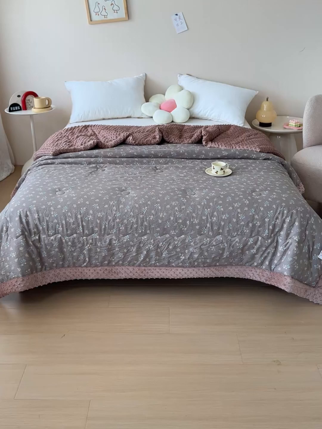 91家纺网 家纺一手货源 找家纺 橙子家居 2024新款【跑量款】A类母婴安抚豆豆被 被子被芯 豆豆被-含苞待放