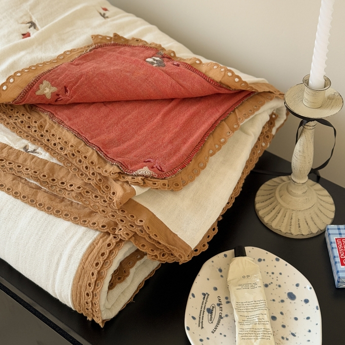 91家纺网 家纺一手货源 找家纺 橙子家居 2025新款韩国泡芙被纯棉五层纱布夏被夏凉被空调被 春暖花开