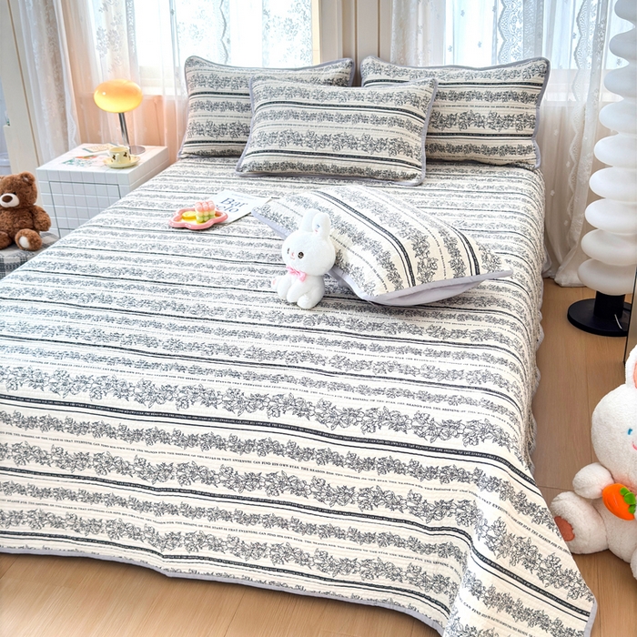 91家纺网 家纺一手货源 找家纺 橙子家居 2024新款A类木棉印花床盖三件套四季款夹层新疆棉花 西西里