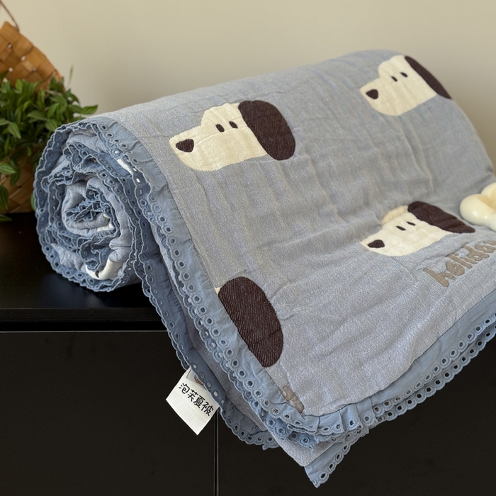 91家纺网 家纺一手货源 找家纺 橙子家居 2025新款韩国泡芙被纯棉五层纱布夏被夏凉被空调被 趴趴狗