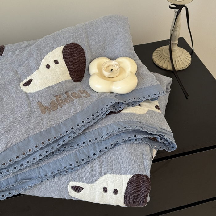 91家纺网 家纺一手货源 找家纺 橙子家居 2025新款韩国泡芙被纯棉五层纱布夏被夏凉被空调被 趴趴狗