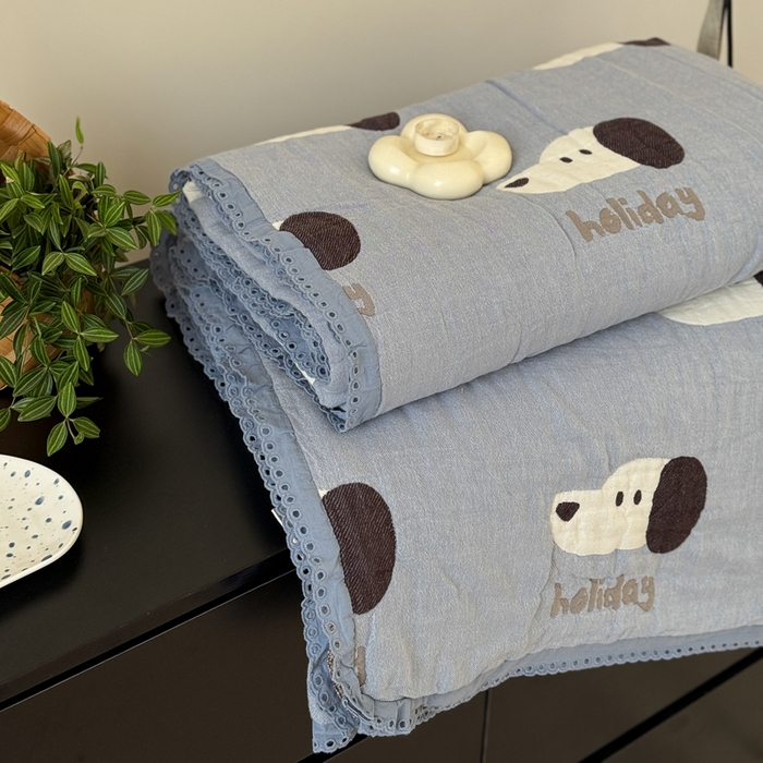 91家纺网 家纺一手货源 找家纺 橙子家居 2025新款韩国泡芙被纯棉五层纱布夏被夏凉被空调被 趴趴狗