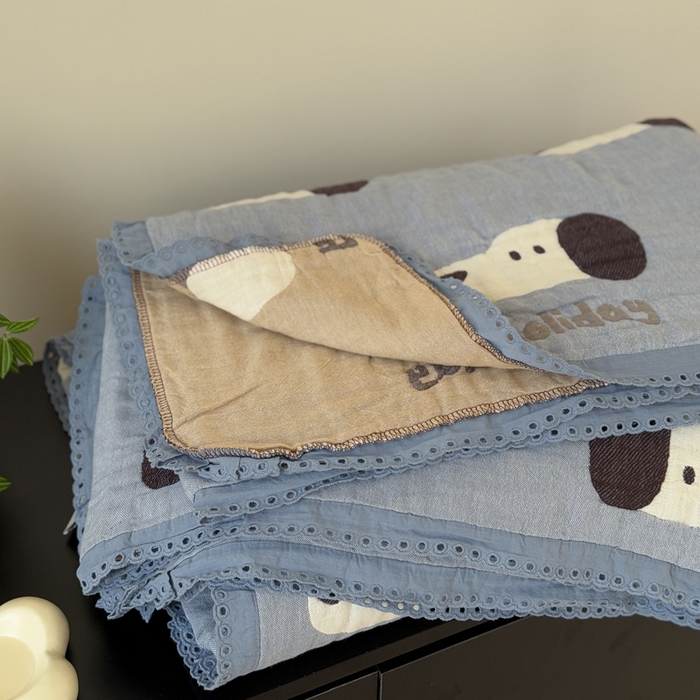 91家纺网 家纺一手货源 找家纺 橙子家居 2025新款韩国泡芙被纯棉五层纱布夏被夏凉被空调被 趴趴狗