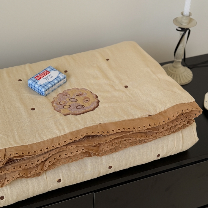 91家纺网 家纺一手货源 找家纺 橙子家居 2025新款韩国泡芙被纯棉五层纱布夏被夏凉被空调被 曲奇饼干