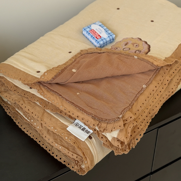 91家纺网 家纺一手货源 找家纺 橙子家居 2025新款韩国泡芙被纯棉五层纱布夏被夏凉被空调被 曲奇饼干