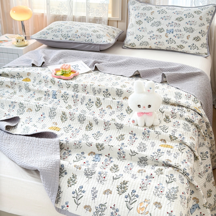 91家纺网 家纺一手货源 找家纺 橙子家居 2024新款A类木棉印花床盖三件套四季款夹层新疆棉花 薰衣草