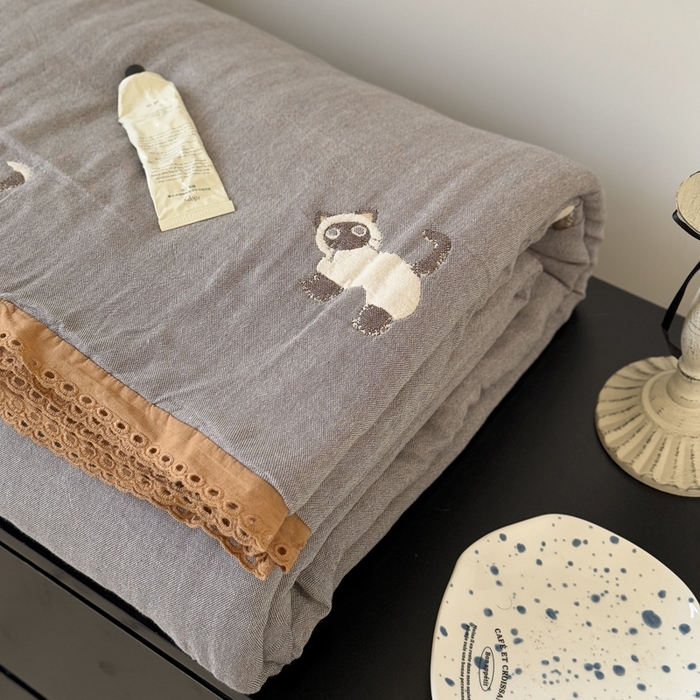 91家纺网 家纺一手货源 找家纺 橙子家居 2025新款韩国泡芙被纯棉五层纱布夏被夏凉被空调被 晚安喵