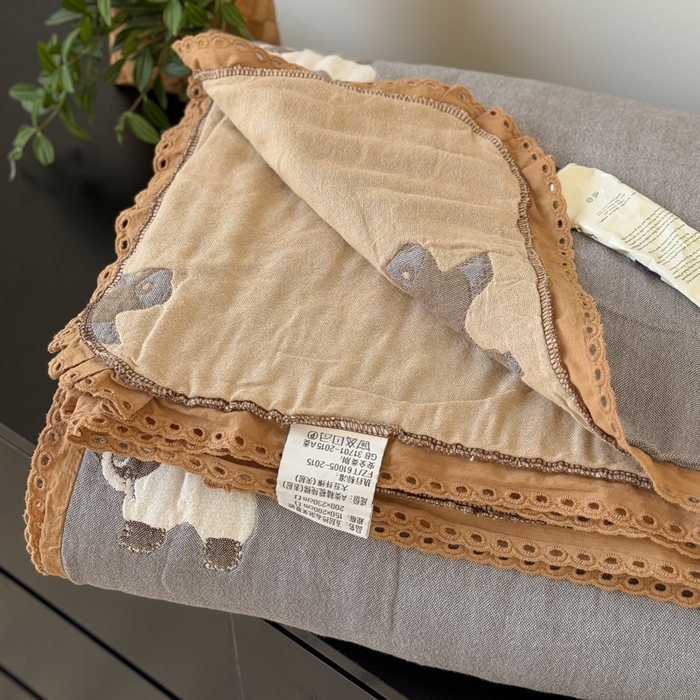 91家纺网 家纺一手货源 找家纺 橙子家居 2025新款韩国泡芙被纯棉五层纱布夏被夏凉被空调被 晚安喵