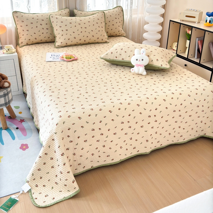 91家纺网 家纺一手货源 找家纺 橙子家居 2024新款A类木棉印花床盖三件套四季款夹层新疆棉花 栀子花