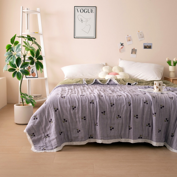 91家纺网 家纺一手货源 找家纺 橙子家居 2025新款韩国泡芙被纯棉五层纱布夏被夏凉被空调被 樱桃夏梦-紫