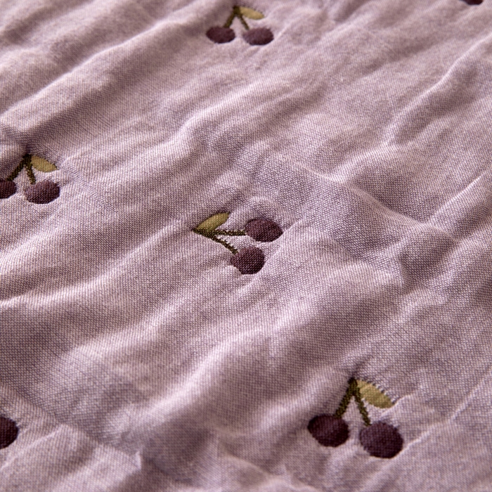 91家纺网 家纺一手货源 找家纺 橙子家居 2025新款韩国泡芙被纯棉五层纱布夏被夏凉被空调被 樱桃夏梦-紫