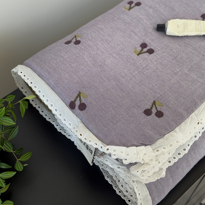 91家纺网 家纺一手货源 找家纺 橙子家居 2025新款韩国泡芙被纯棉五层纱布夏被夏凉被空调被 樱桃夏梦-紫