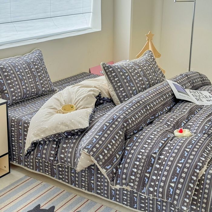 91家纺网 家纺一手货源 找家纺 （总）橙子家居 2025新款双面全棉纯棉13372印花棉花床盖三件套-第二批