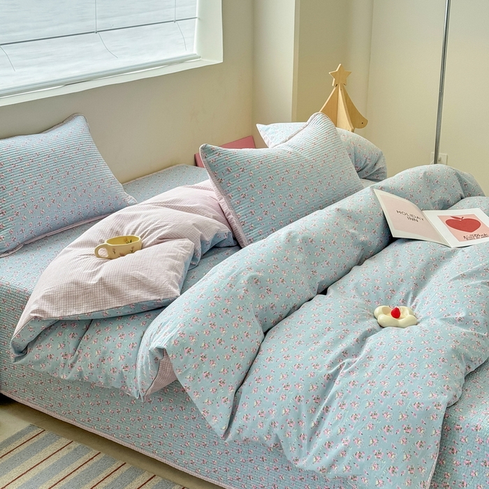 91家纺网 家纺一手货源 找家纺 橙子家居 2025新款双面全棉纯棉13372印花棉花床盖三件套-第二批 花期漫