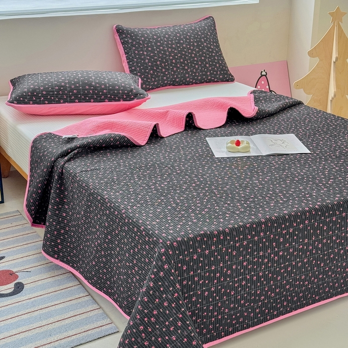 91家纺网 家纺一手货源 找家纺 橙子家居 2025新款双面全棉纯棉13372印花棉花床盖三件套-第二批 漫语