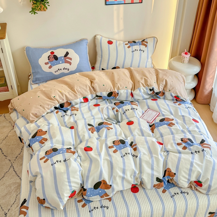 91家纺网 家纺一手货源 找家纺 橙子家居 2025新款双面纯棉夹层新疆棉花数码印花系列床盖单件-单床盖 柿柿狗