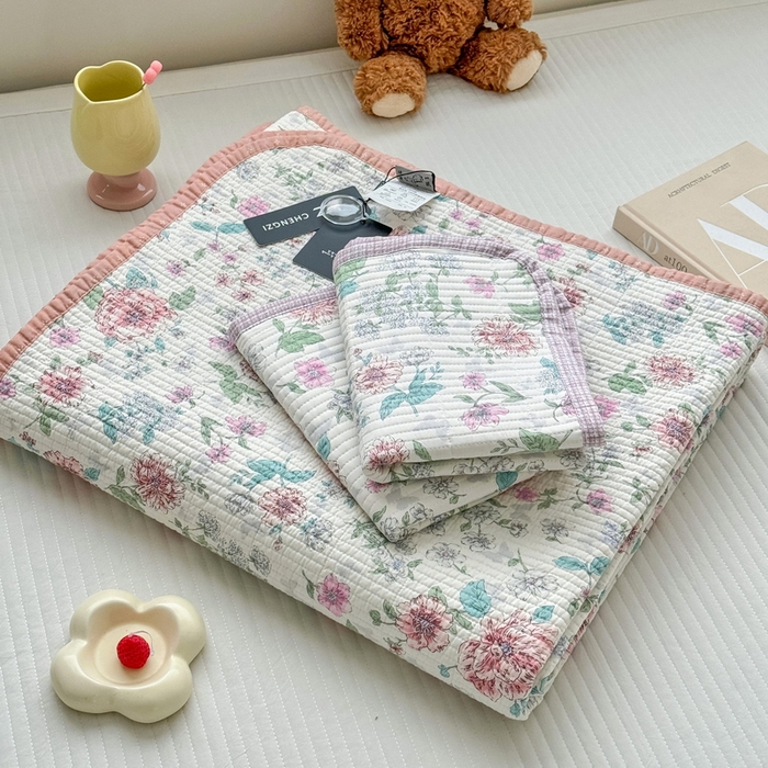 91家纺网 家纺一手货源 找家纺 橙子家居 2025新款双面全棉纯棉13372印花棉花床盖三件套-第二批 梦游仙境