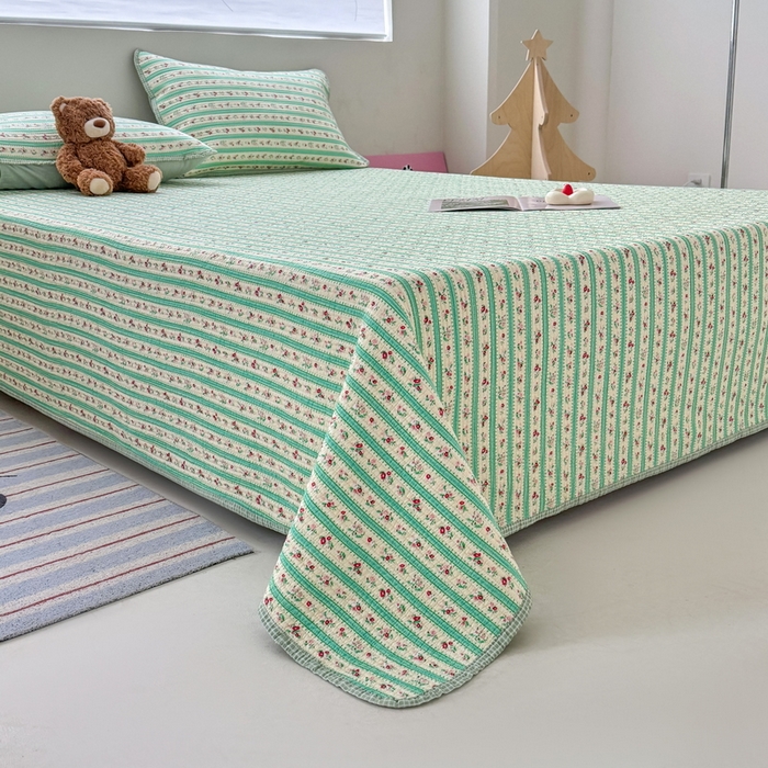 91家纺网 家纺一手货源 找家纺 橙子家居 2025新款双面全棉纯棉13372印花棉花床盖三件套-第二批 雾夏-绿