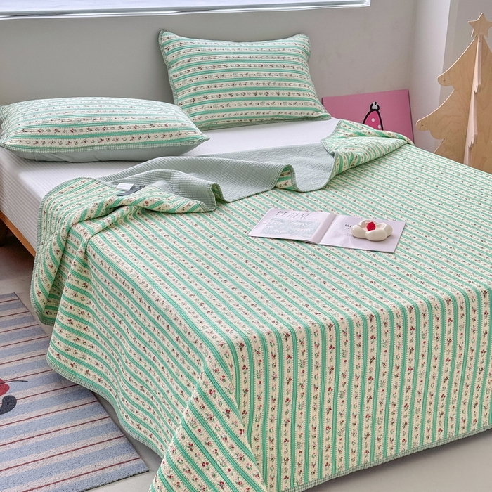 91家纺网 家纺一手货源 找家纺 橙子家居 2025新款双面全棉纯棉13372印花棉花床盖三件套-第二批 雾夏-绿