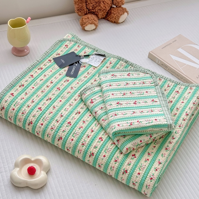 91家纺网 家纺一手货源 找家纺 橙子家居 2025新款双面全棉纯棉13372印花棉花床盖三件套-第二批 雾夏-绿