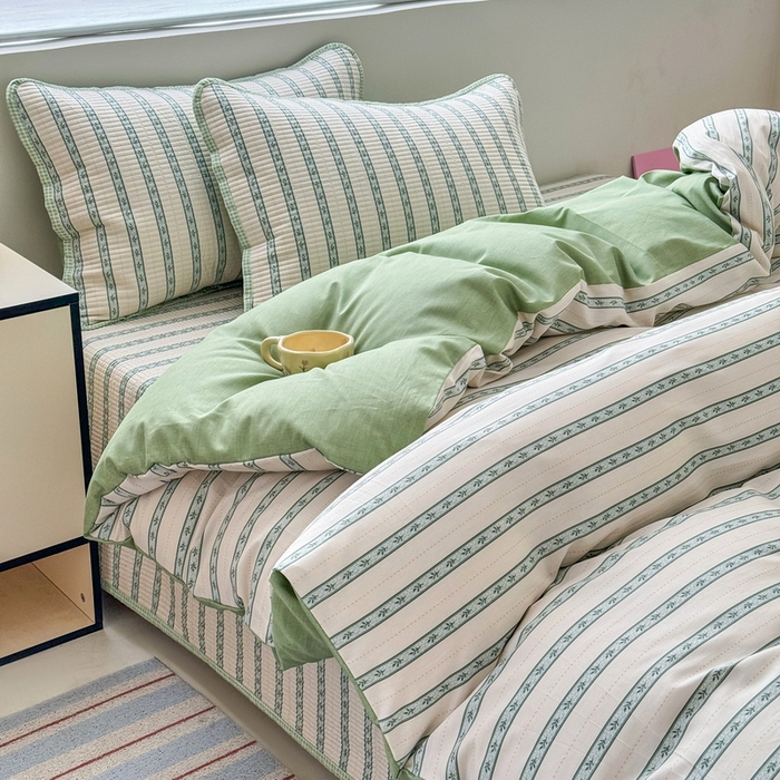 91家纺网 家纺一手货源 找家纺 橙子家居 2025新款双面全棉纯棉13372印花棉花床盖三件套-第二批 悦凡