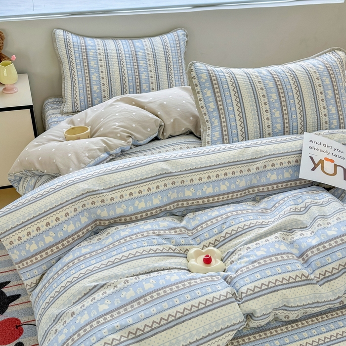 91家纺网 家纺一手货源 找家纺 橙子家居 2025新款双面全棉纯棉13372印花棉花床盖四件套-第二批 波西米亚浅蓝