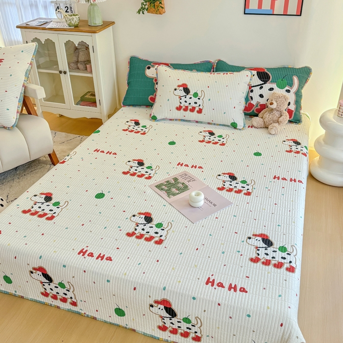 91家纺网 家纺一手货源 找家纺 橙子家居 2025新款双面纯棉夹层新疆棉花数码印花床盖四件套-第一批 斑点狗红