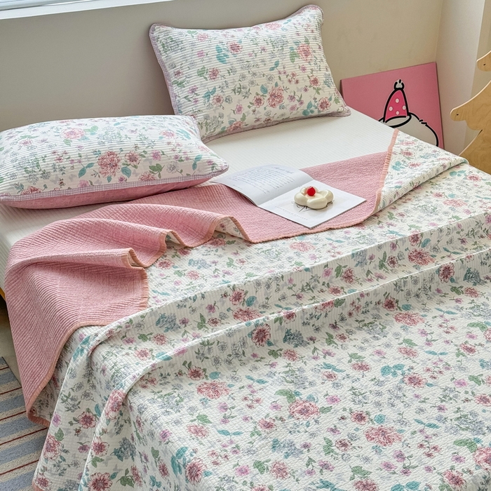 91家纺网 家纺一手货源 找家纺 橙子家居 2025新款双面全棉纯棉13372印花棉花床盖四件套-第二批 梦游仙境