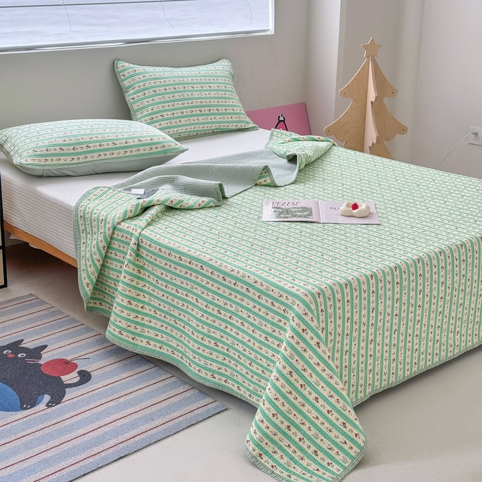 91家纺网 家纺一手货源 找家纺 橙子家居 2025新款双面全棉纯棉13372印花棉花床盖四件套-第二批 雾夏-绿