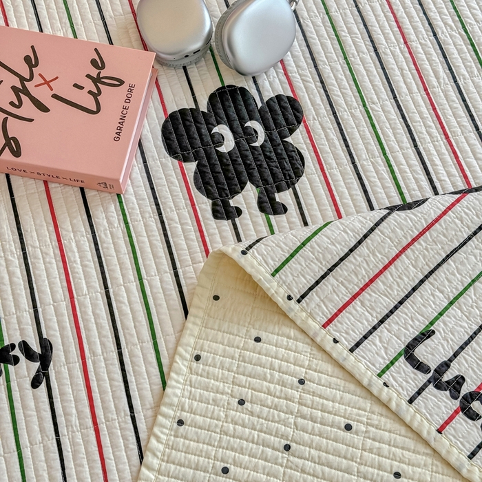 91家纺网 家纺一手货源 找家纺 橙子家居 2025新款双面纯棉夹层新疆棉花数码印花床盖四件套-第一批 大眼萌红