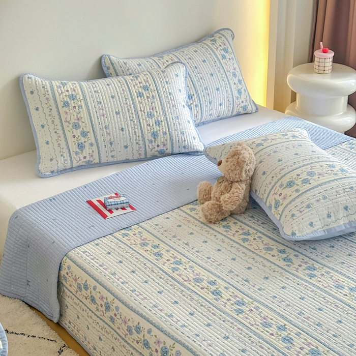 91家纺网 家纺一手货源 找家纺 橙子家居 2025新款双面纯棉夹层新疆棉花数码印花床盖四件套-第一批 花蔓蓝