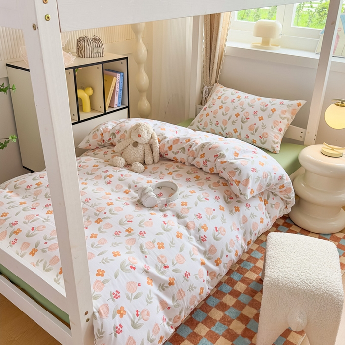 91家纺网 家纺一手货源 找家纺 港岛妹妹 2025新款云朵水洗工艺学生床宿舍上下铺三件套 欣然花开