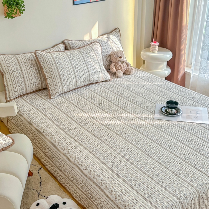 91家纺网 家纺一手货源 找家纺 橙子家居 2025新款双面纯棉夹层新疆棉花数码印花床盖四件套-第一批 花野