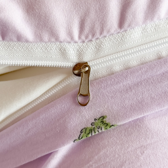 91家纺网 家纺一手货源 找家纺 港岛妹妹 2025新款云朵水洗工艺学生床宿舍上下铺三件套 星黛兔