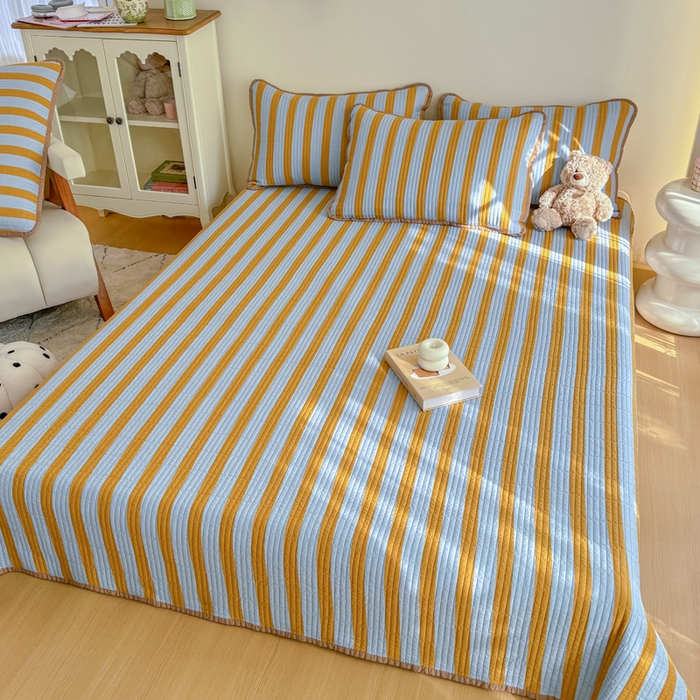 91家纺网 家纺一手货源 找家纺 橙子家居 2025新款双面纯棉夹层新疆棉花数码印花床盖四件套-第一批 黄宽条