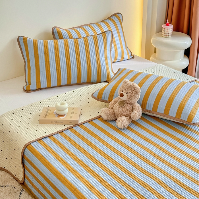 91家纺网 家纺一手货源 找家纺 橙子家居 2025新款双面纯棉夹层新疆棉花数码印花床盖四件套-第一批 黄宽条