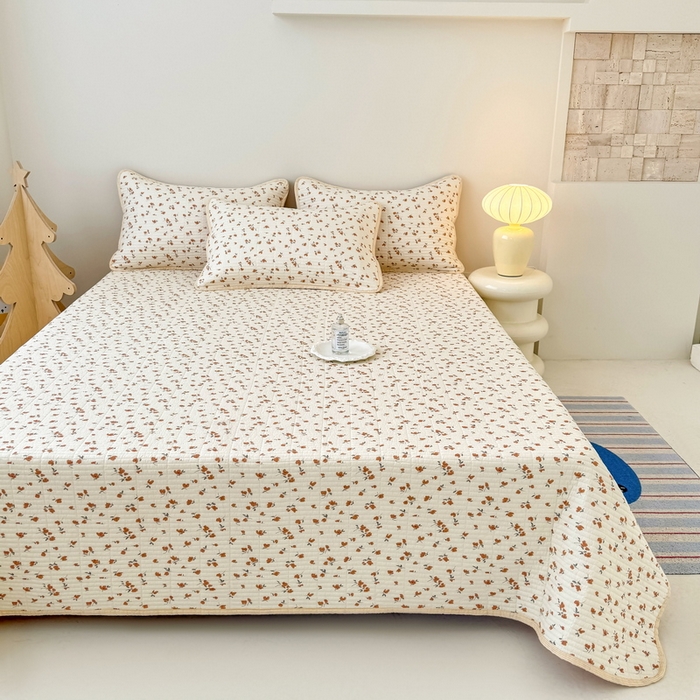 91家纺网 家纺一手货源 找家纺 橙子家居 2025新款双面全棉纯棉砂洗夹棉床盖三件套 梦露花园