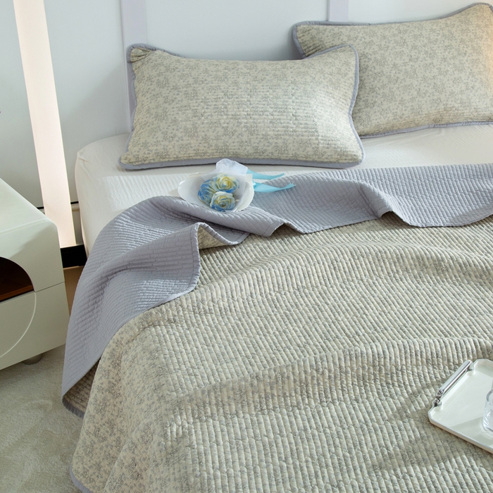 91家纺网 家纺一手货源 找家纺 （总）橙子家居 2025新款双面全棉纯棉砂洗夹棉床盖三件套