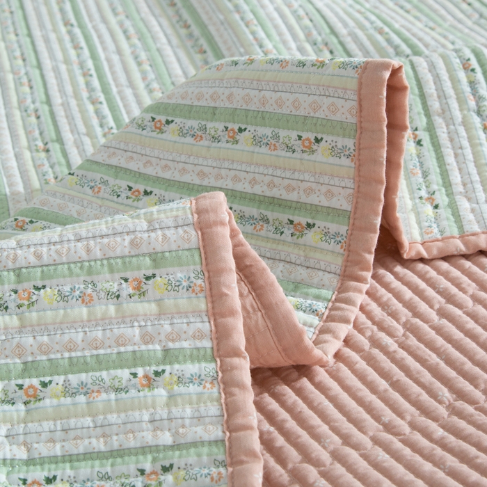 91家纺网 家纺一手货源 找家纺 橙子家居 2025新款双面全棉纯棉砂洗夹棉床盖三件套 雅清