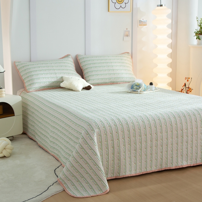 91家纺网 家纺一手货源 找家纺 橙子家居 2025新款双面全棉纯棉砂洗夹棉床盖三件套 雅清