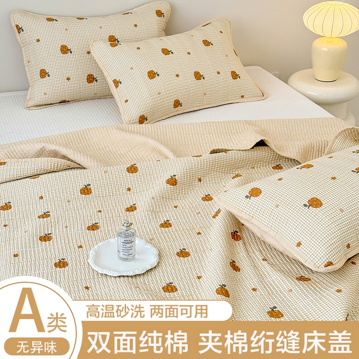 91家纺网 家纺一手货源 找家纺 橙子家居 2025新款双面全棉纯棉砂洗夹棉床盖三件套 甜心南瓜