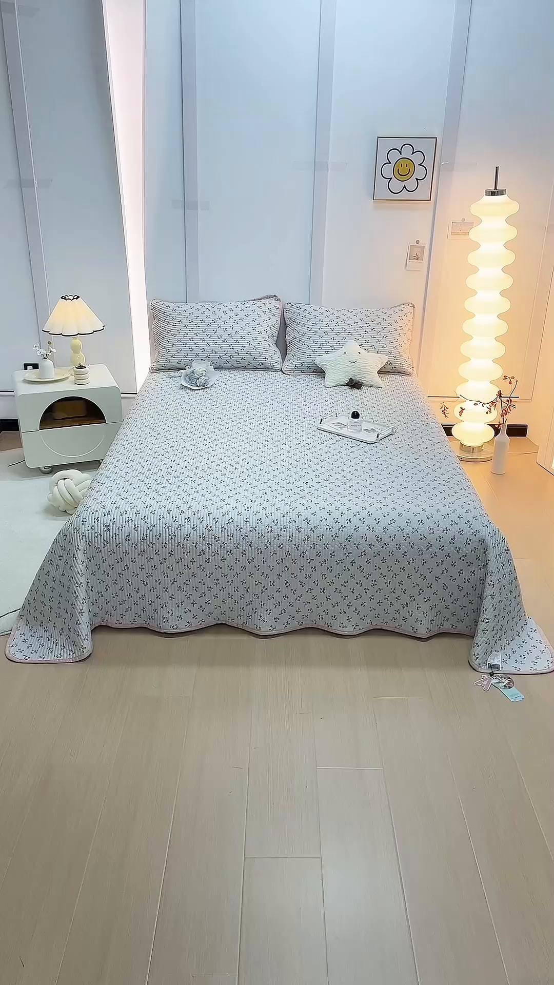 91家纺网 家纺一手货源 找家纺 橙子家居 2025新款双面全棉纯棉砂洗夹棉床盖三件套 沁花-绿