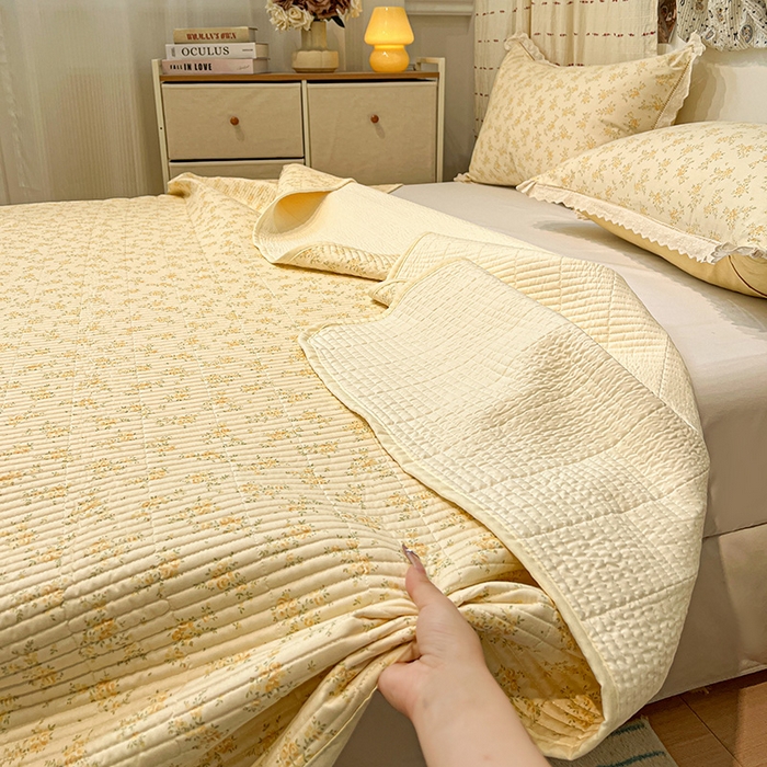 91家纺网 家纺一手货源 找家纺 （总）橙子家居 2025年新款小清新全棉高温砂洗棉花床盖四件套跑量款床盖单面纯棉