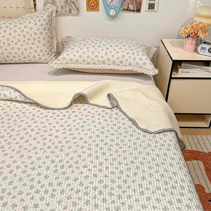 91家纺网 家纺一手货源 找家纺 （总）橙子家居 2025年新款小清新全棉高温砂洗棉花床盖四件套跑量款床盖单面纯棉