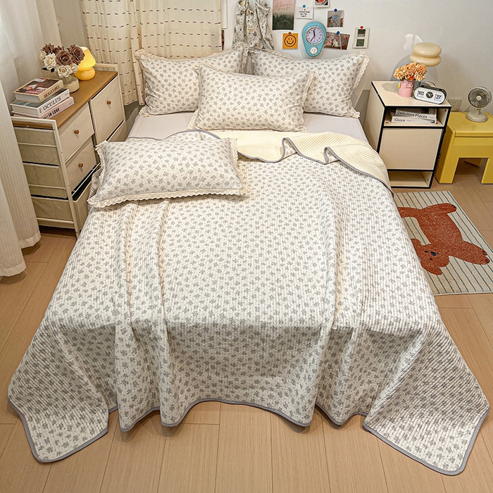 91家纺网 家纺一手货源 找家纺 橙子家居 2025年新款小清新全棉高温砂洗棉花床盖四件套跑量款床盖单面纯棉 舒芙蕾